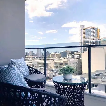 Southbank Apartment With Pool Brisbane Cbd Hosted By Homestayz Exterior photo