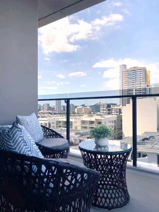 Southbank With Pool Cbd Hosted By Homestayz Apartment Brisbane